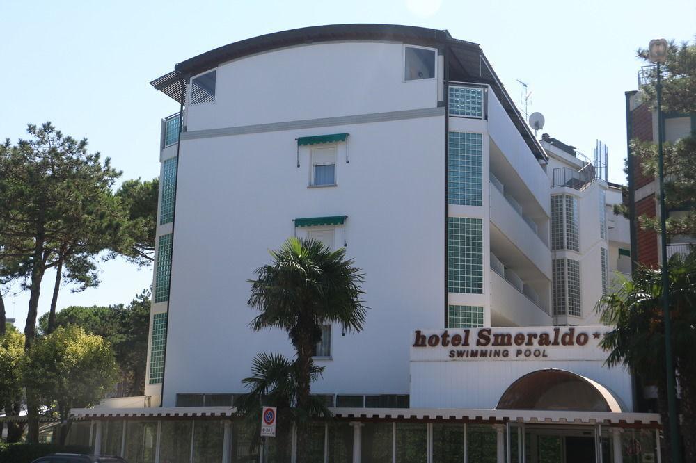 Hotel Smeraldo Lignano Sabbiadoro Exterior foto